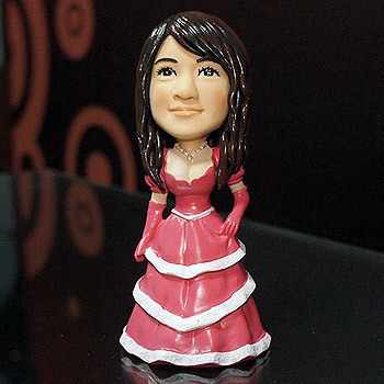 Q-B27-粉紅百層裙新娘禮服公仔