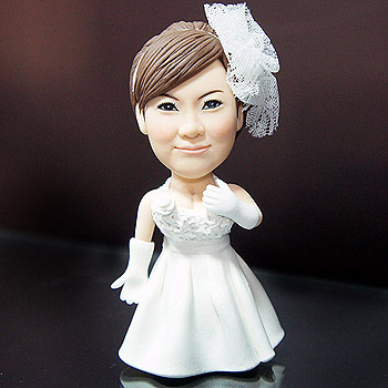 白紗結婚禮服公仔