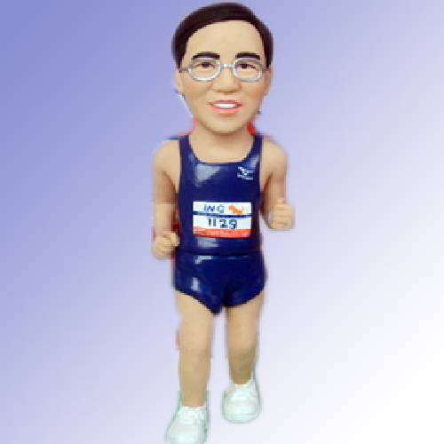 Q-F83跑步男生公仔