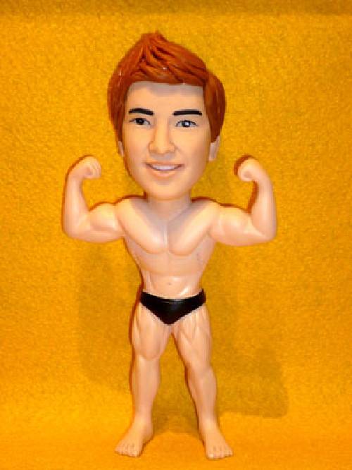 公仔娃娃-健美先生公仔